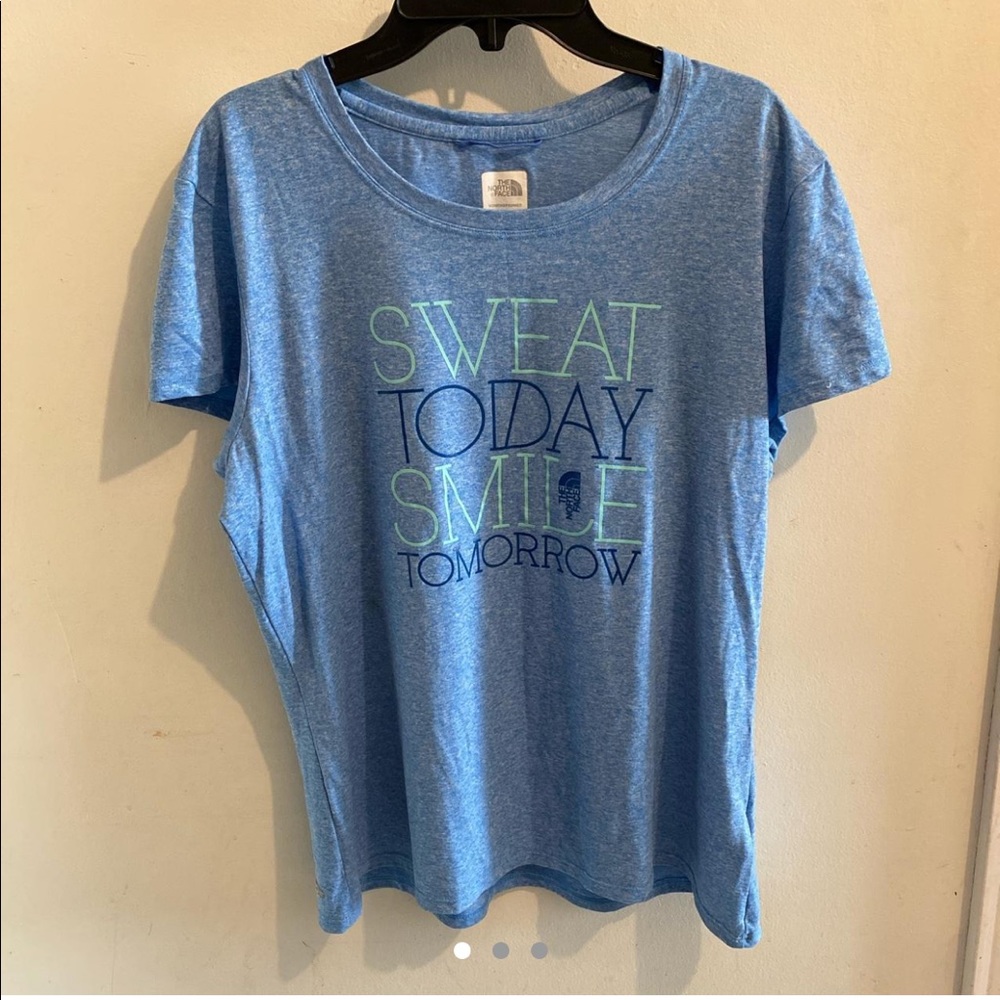 North Face blue T-shirt